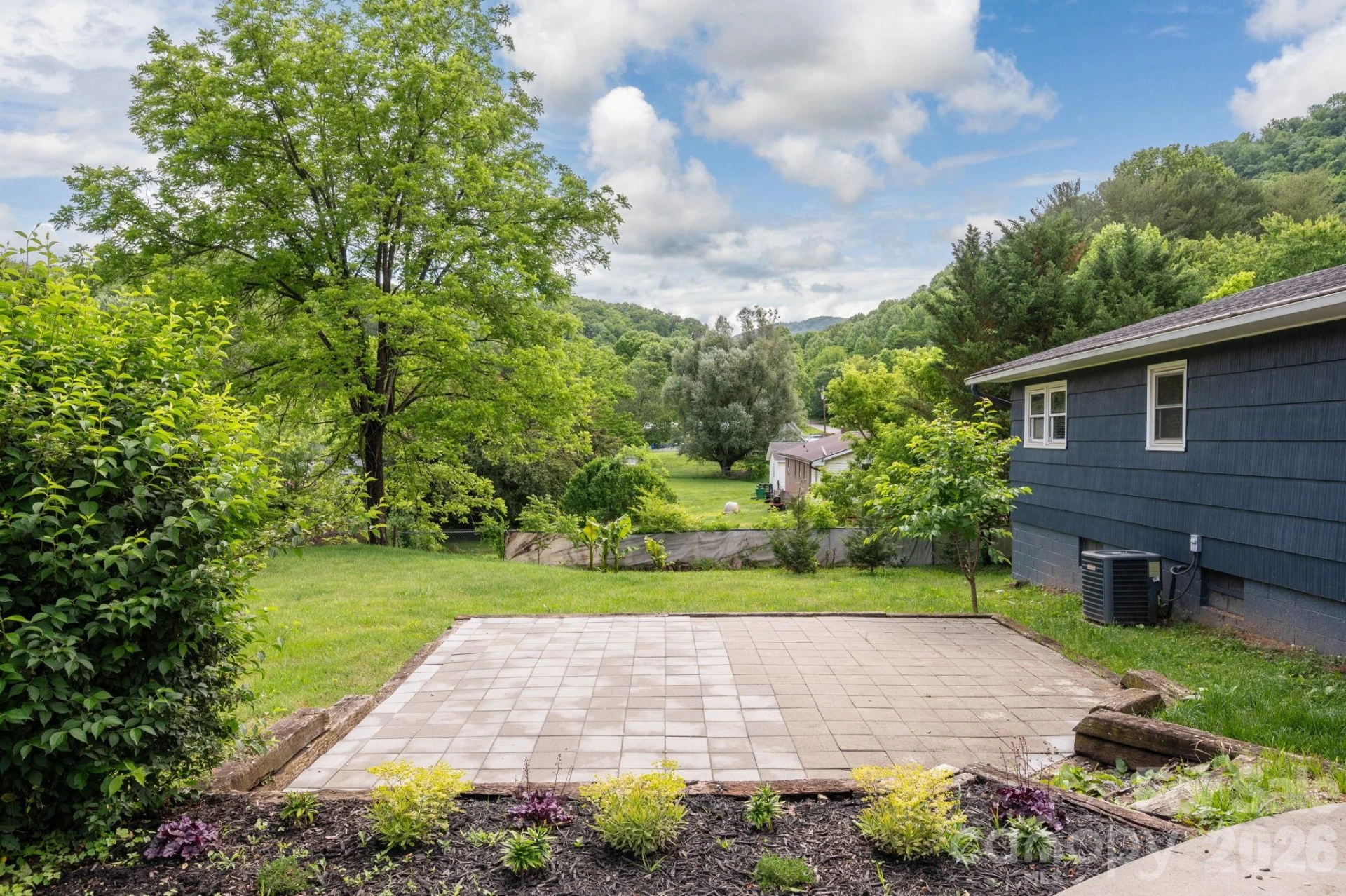 65 Farley Street - Photo 18