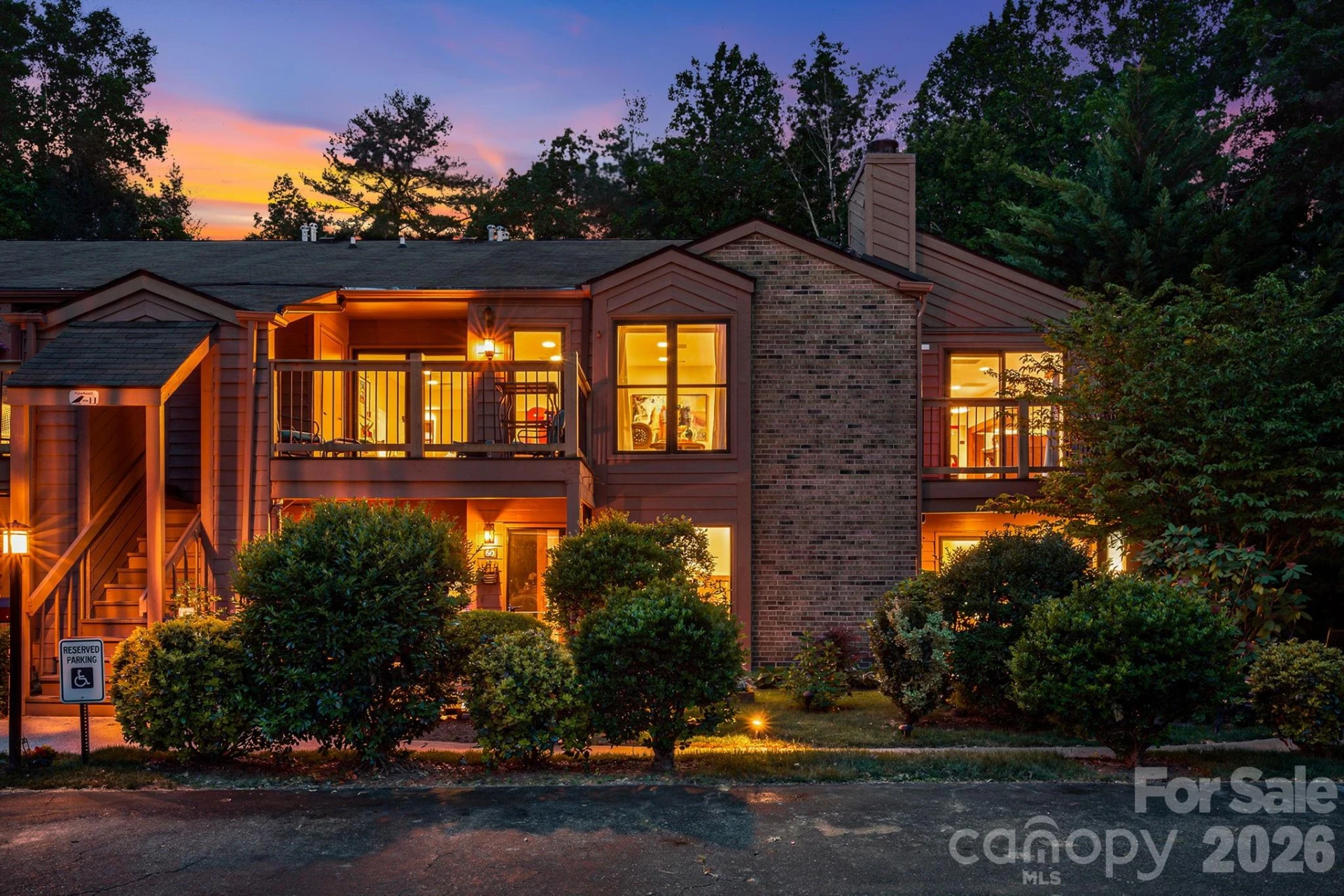 60 Ravencroft Lane