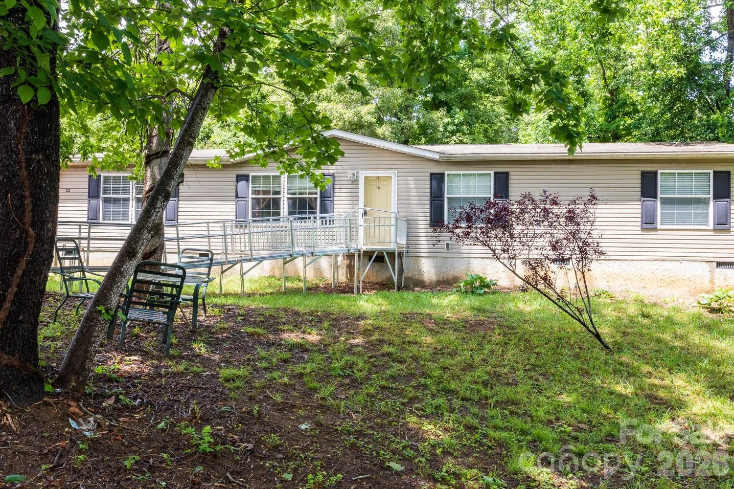 22 Hazelwood Road - Photo 4