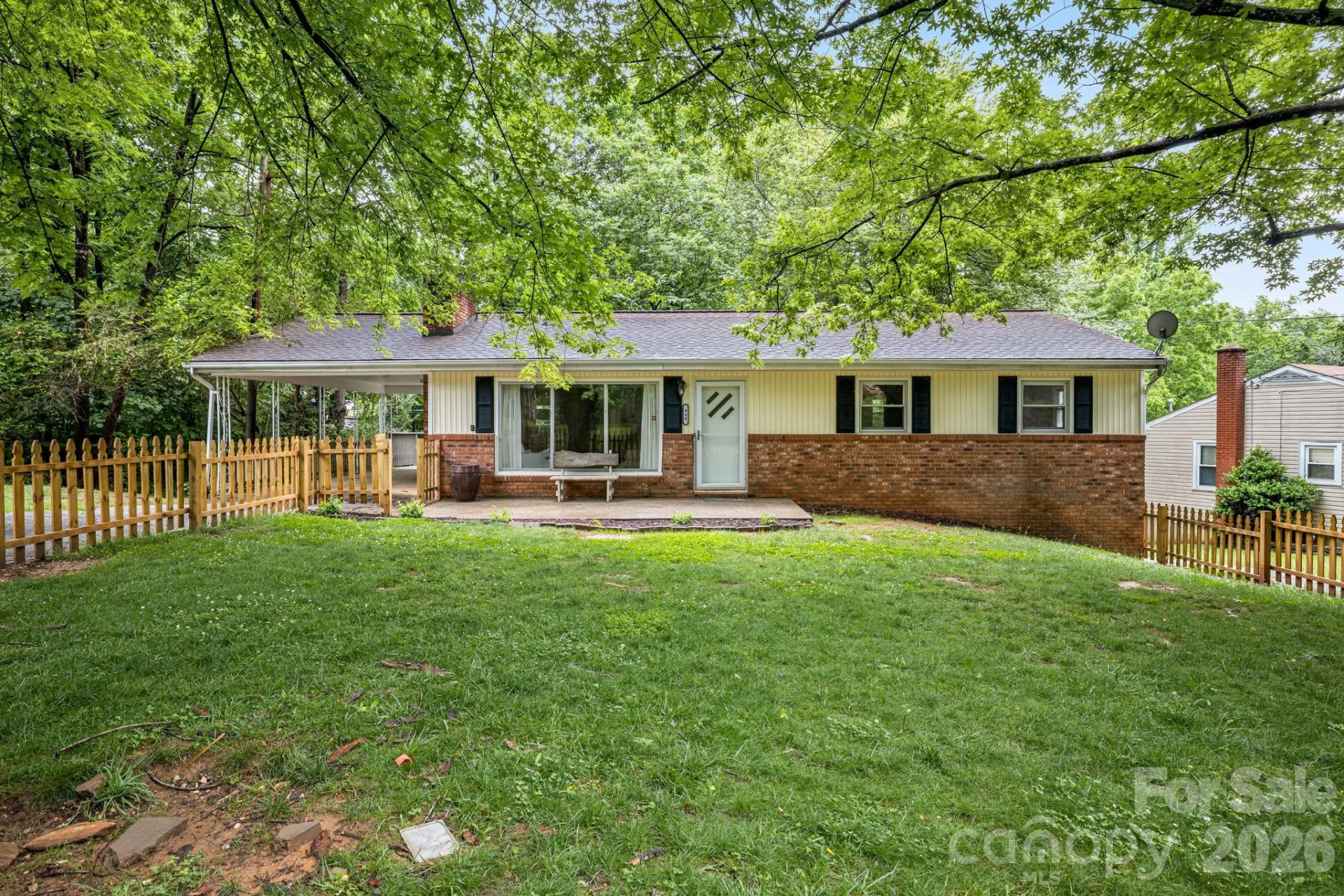 440 Royal Pines Drive