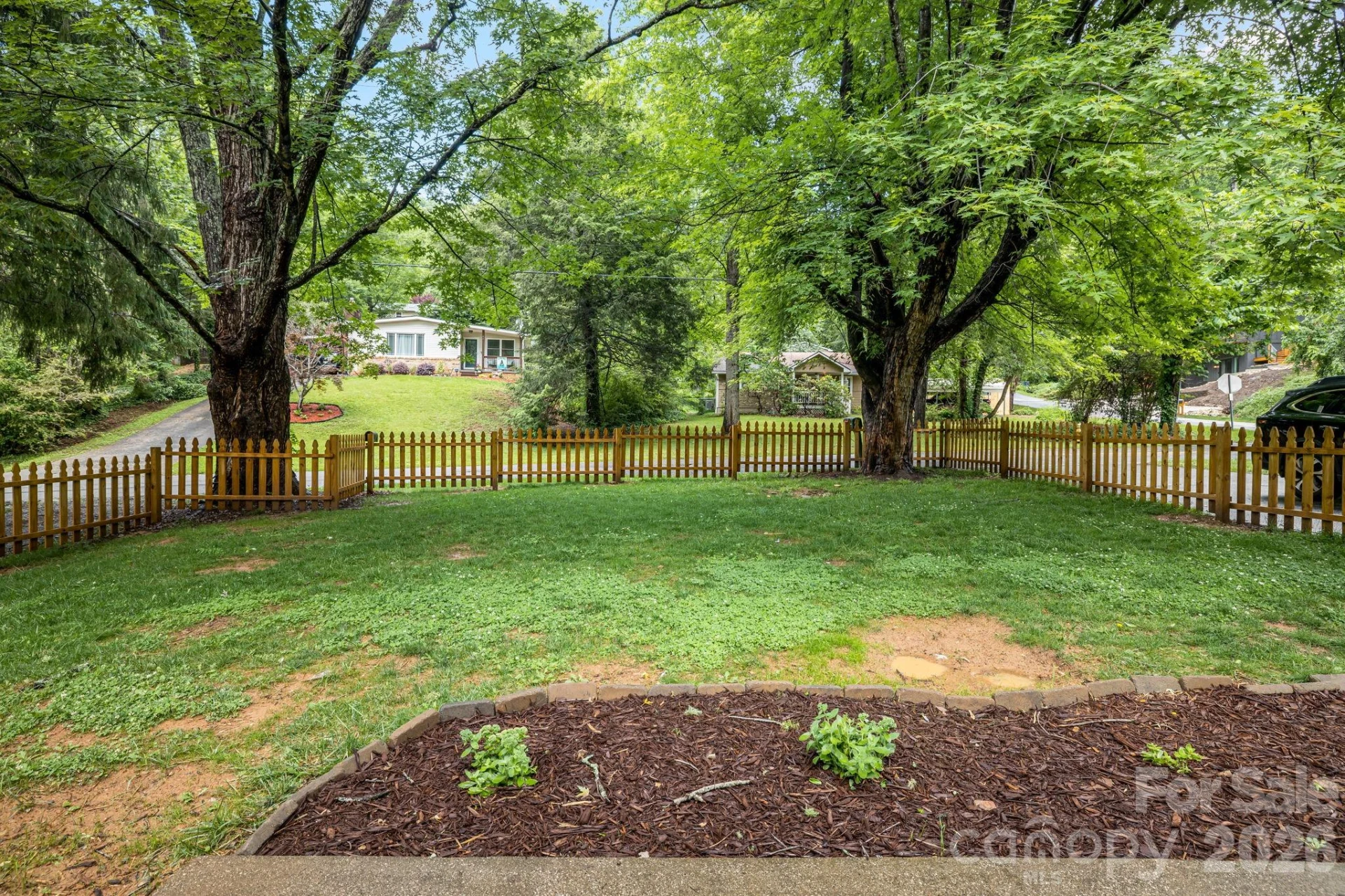 440 Royal Pines Drive - Photo 30