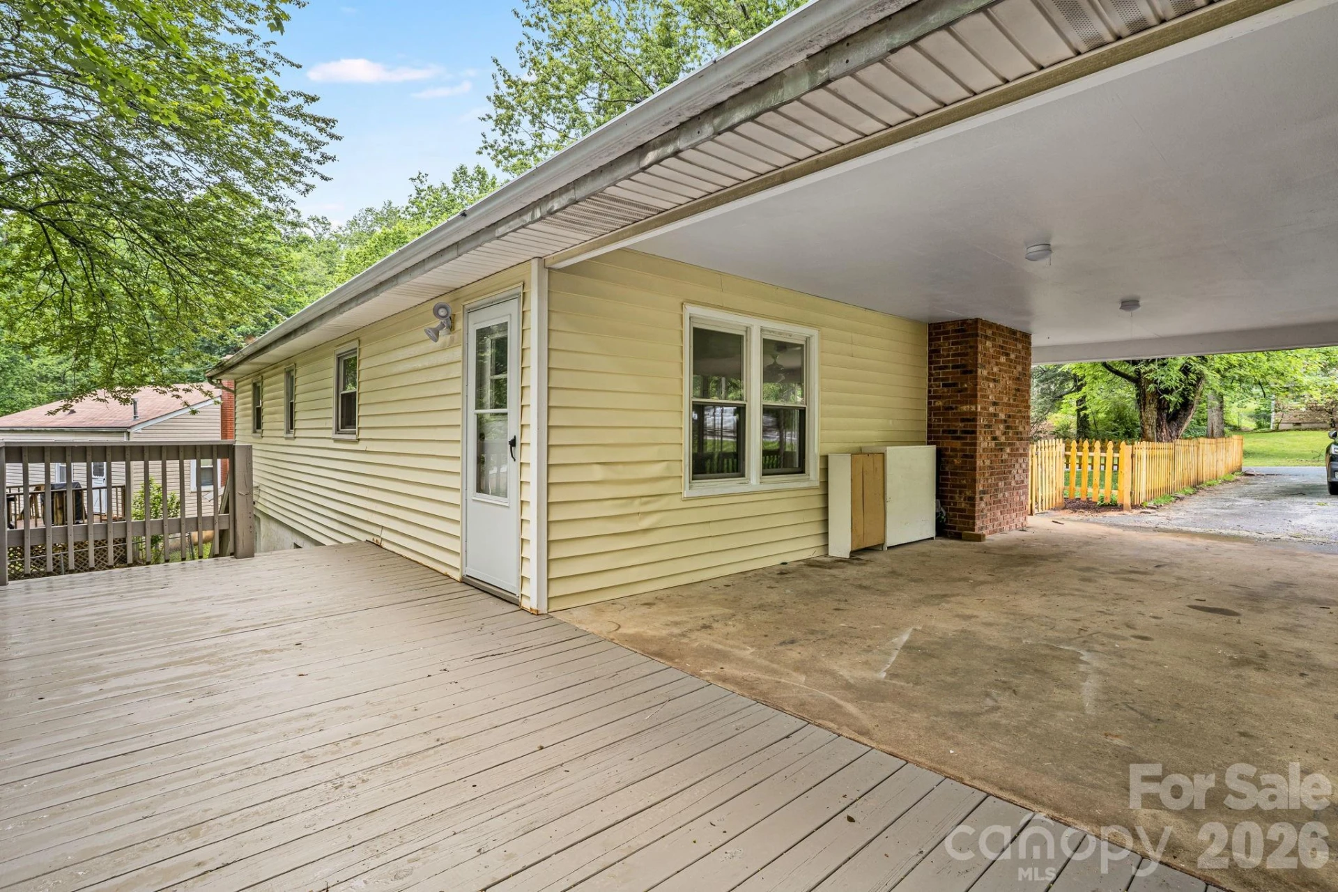 440 Royal Pines Drive - Photo 29