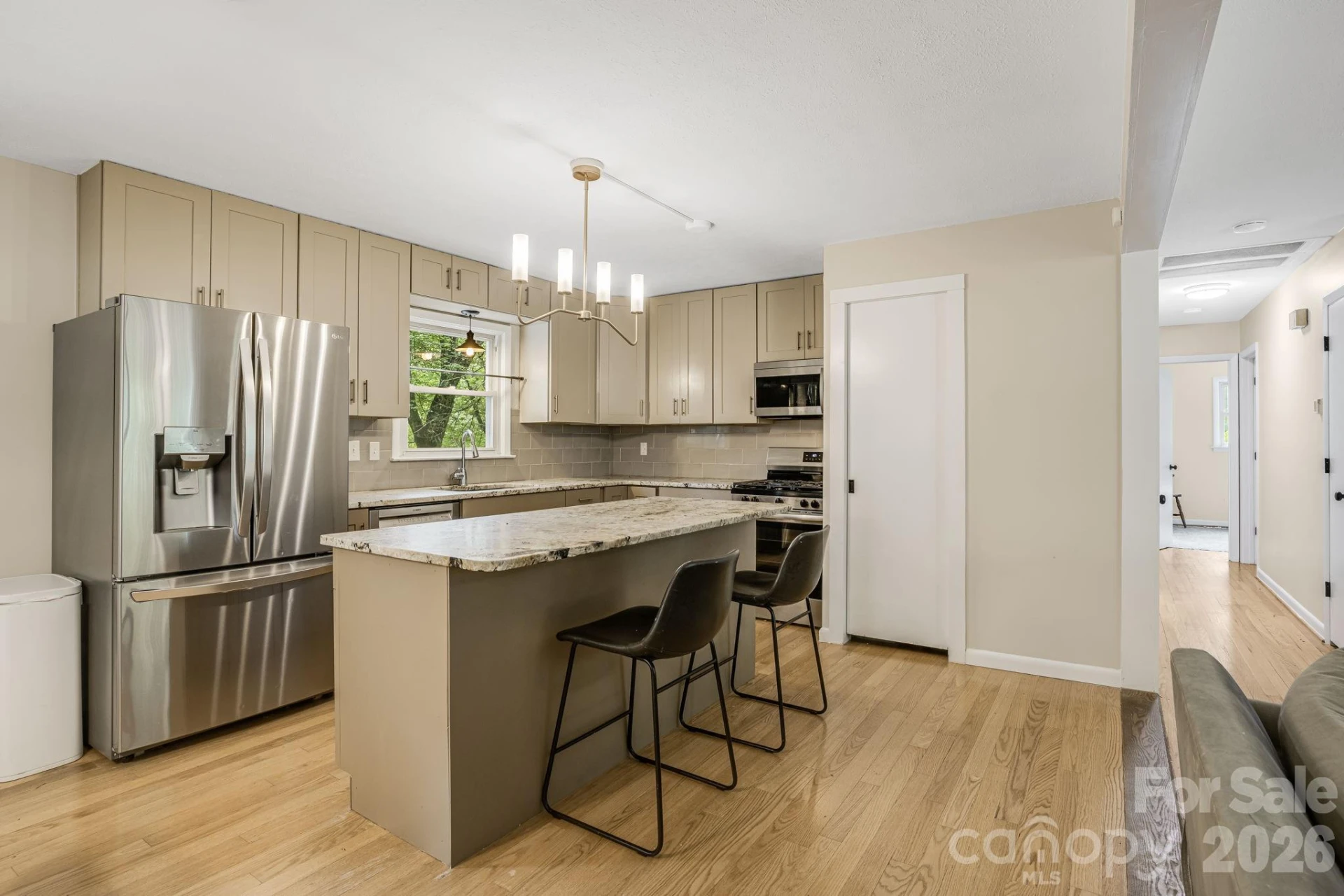 440 Royal Pines Drive - Photo 7