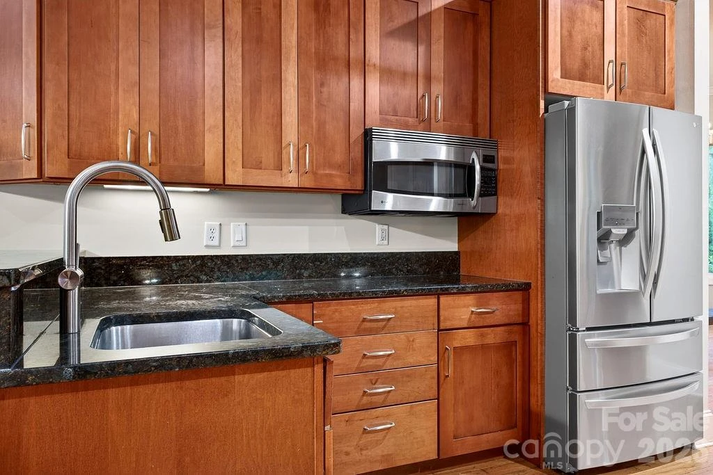 94 Oak Hollow Drive - Photo 13
