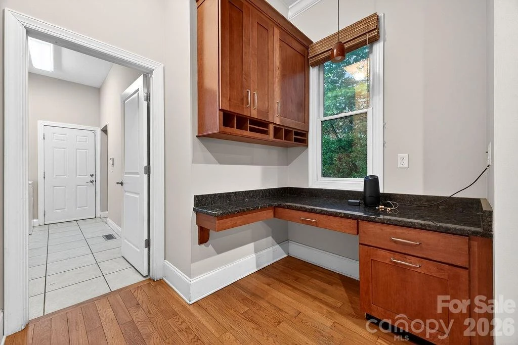 94 Oak Hollow Drive - Photo 17