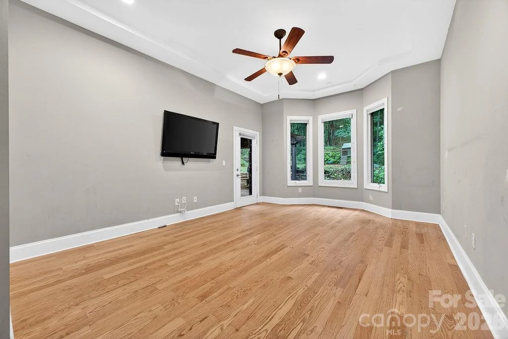 94 Oak Hollow Drive - Photo 19