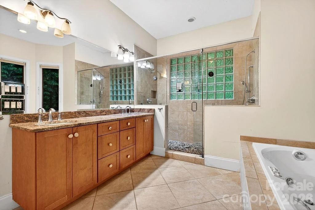 94 Oak Hollow Drive - Photo 22