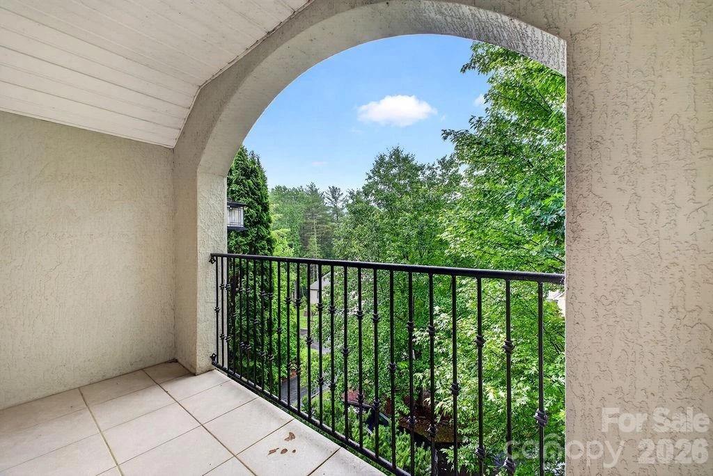 94 Oak Hollow Drive - Photo 41