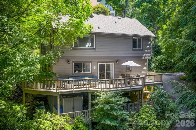 450 Elk Mountain Scenic Highway, Asheville, NC, 28804