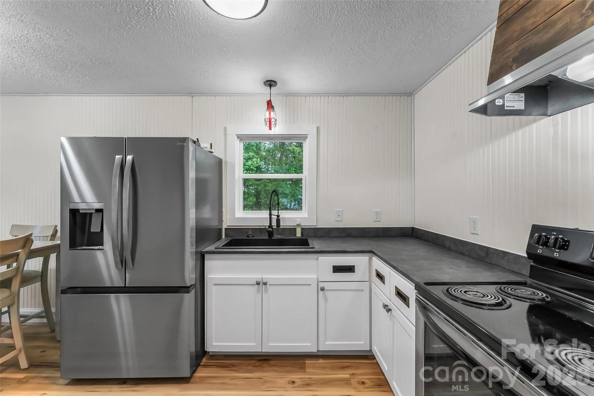 825 Creek Road - Photo 16