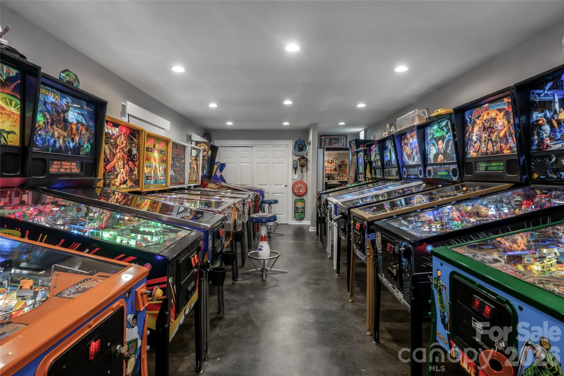 203 Coachmans Court - Photo 41