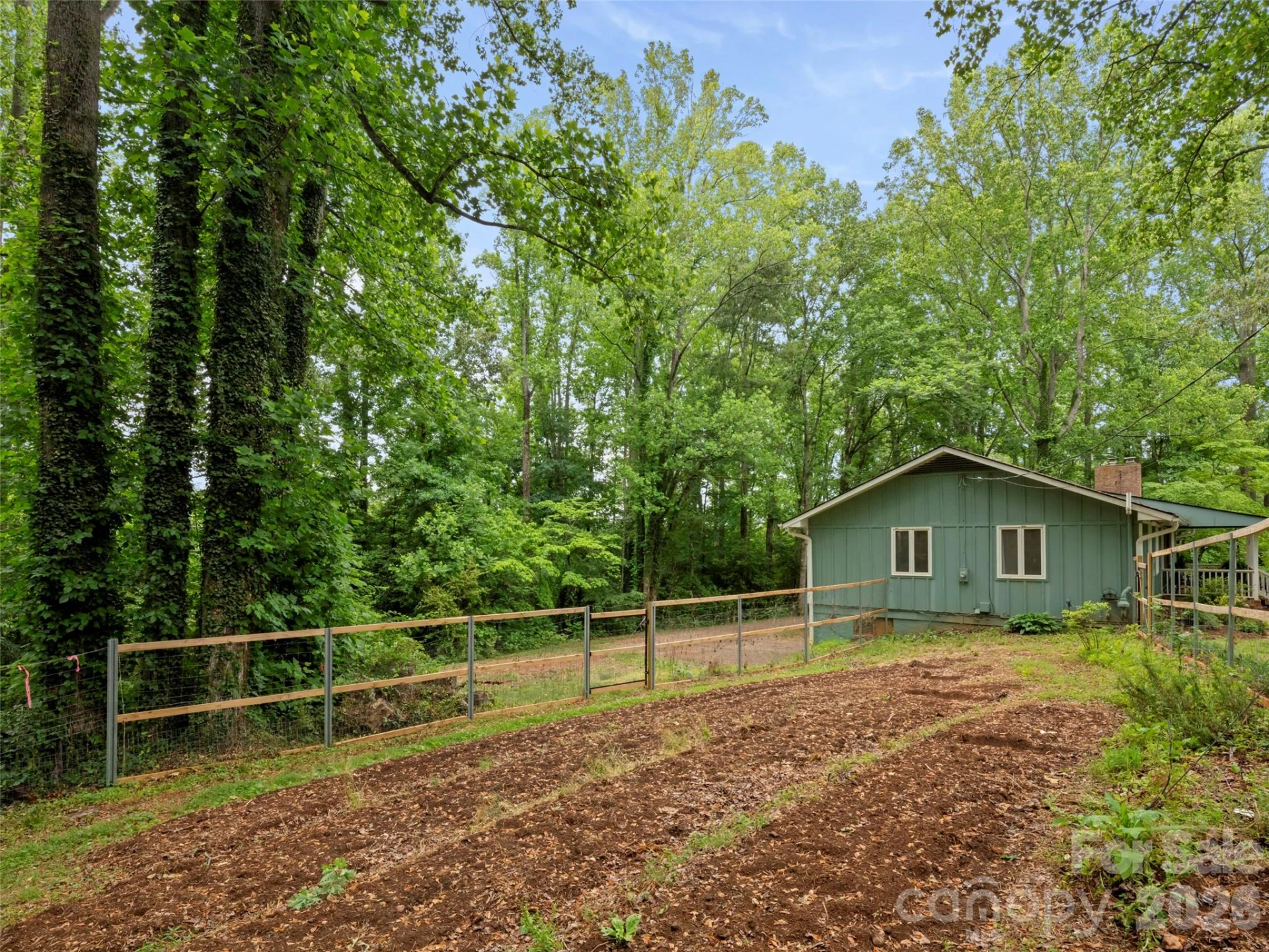 1 Glen Meadows Place - Photo 29