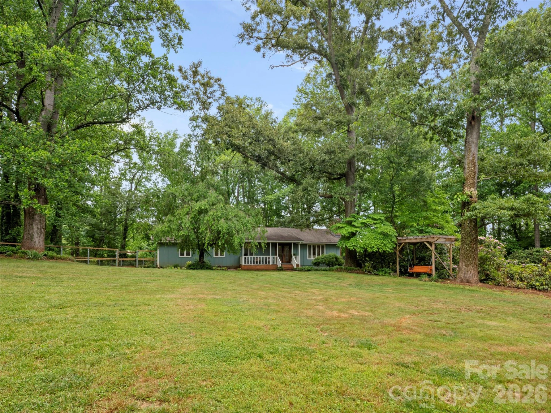 1 Glen Meadows Place - Photo 32