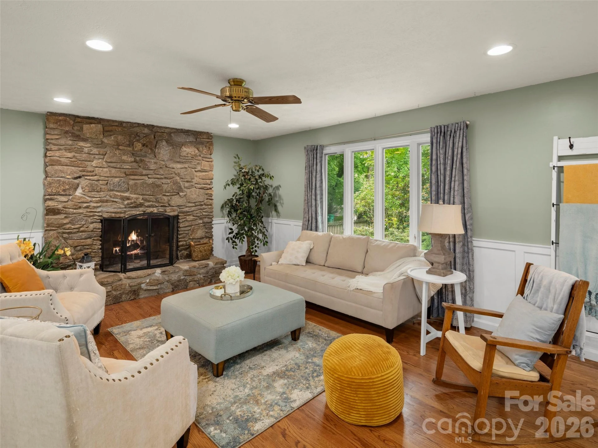 1 Glen Meadows Place - Photo 5