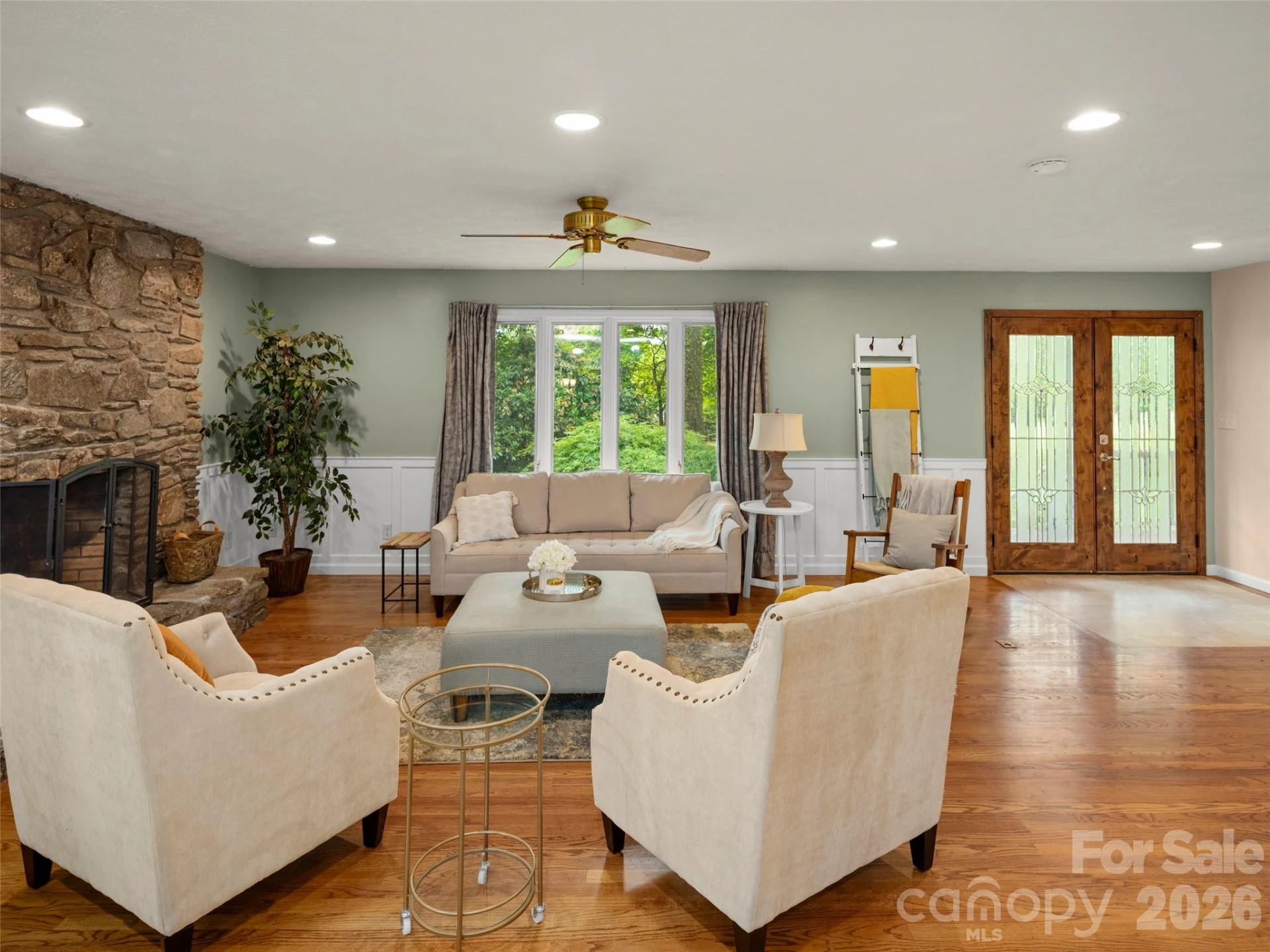 1 Glen Meadows Place - Photo 6