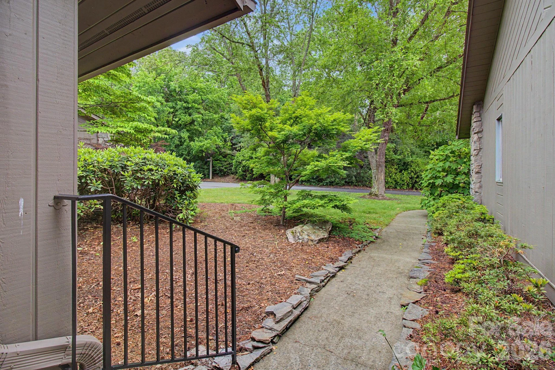16 Clubside Drive - Photo 5