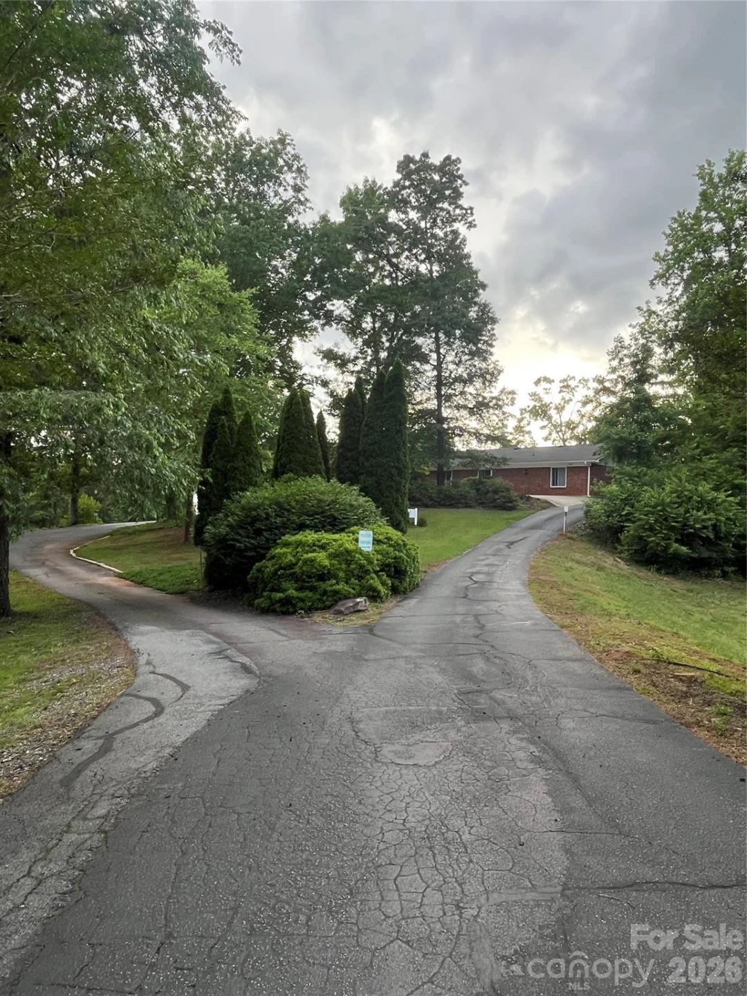 354 Woodland Drive - Photo 11