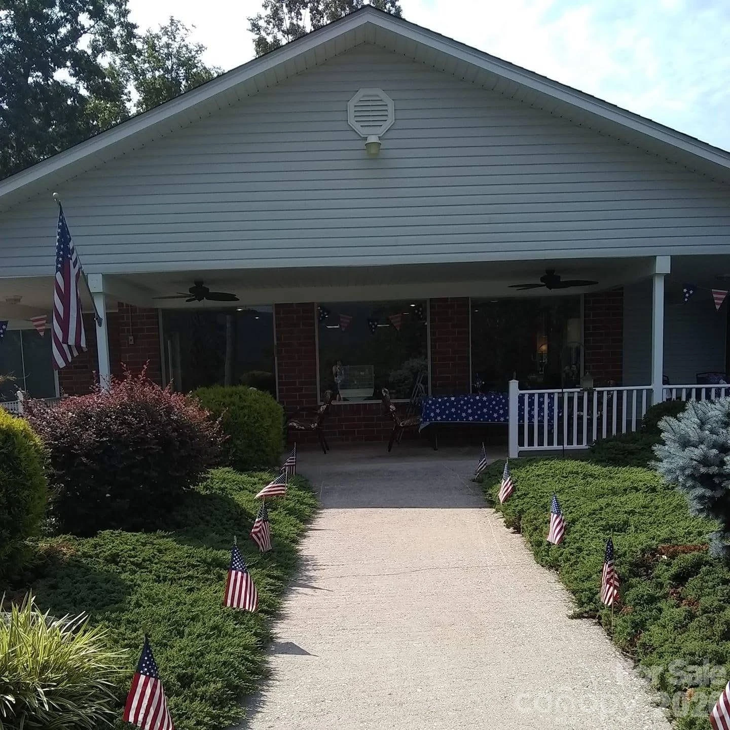 354 Woodland Drive - Photo 6
