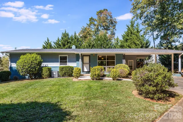 26 Elkmont Drive, Asheville, NC, 28804