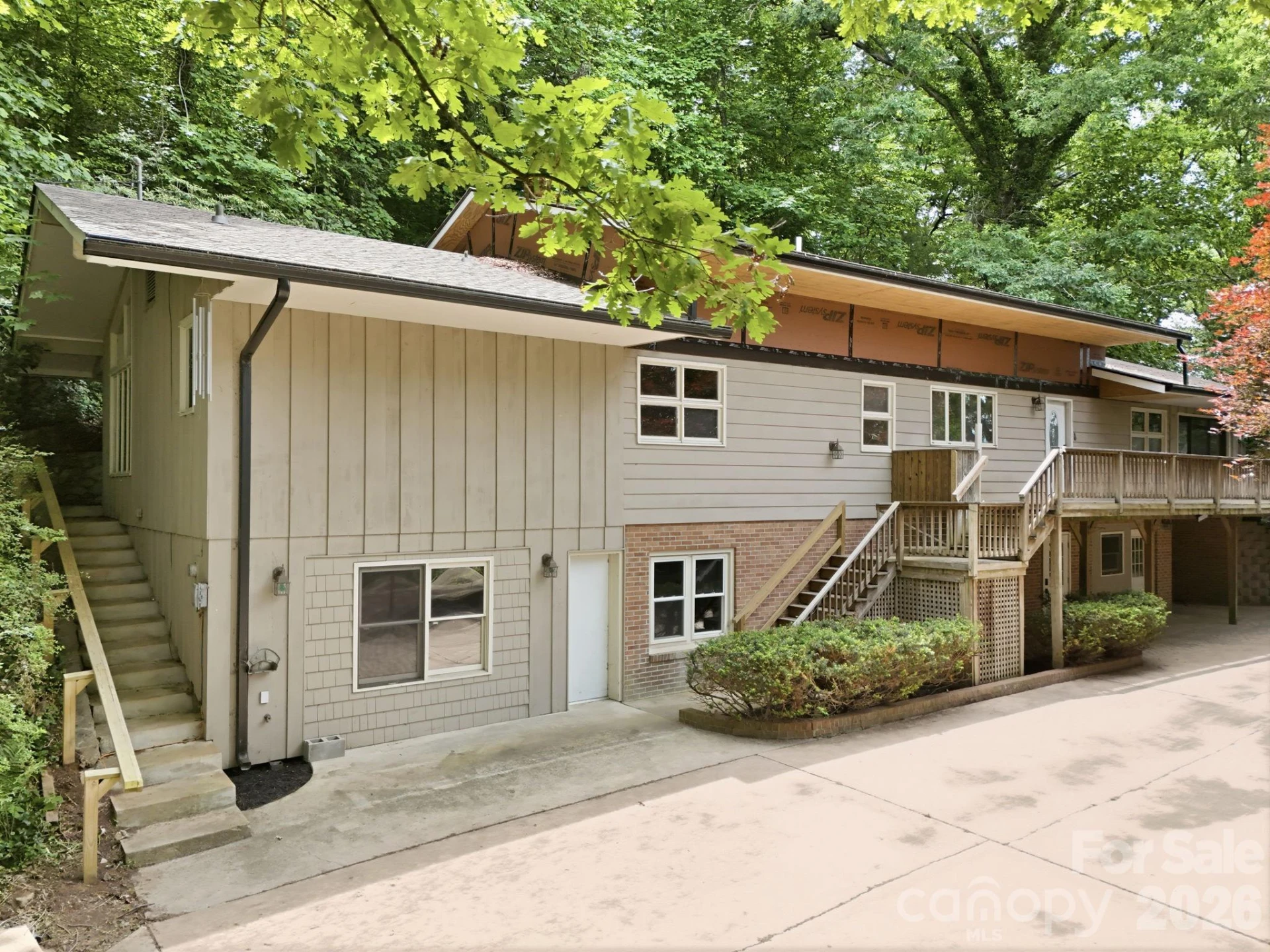 120 Stovall Street