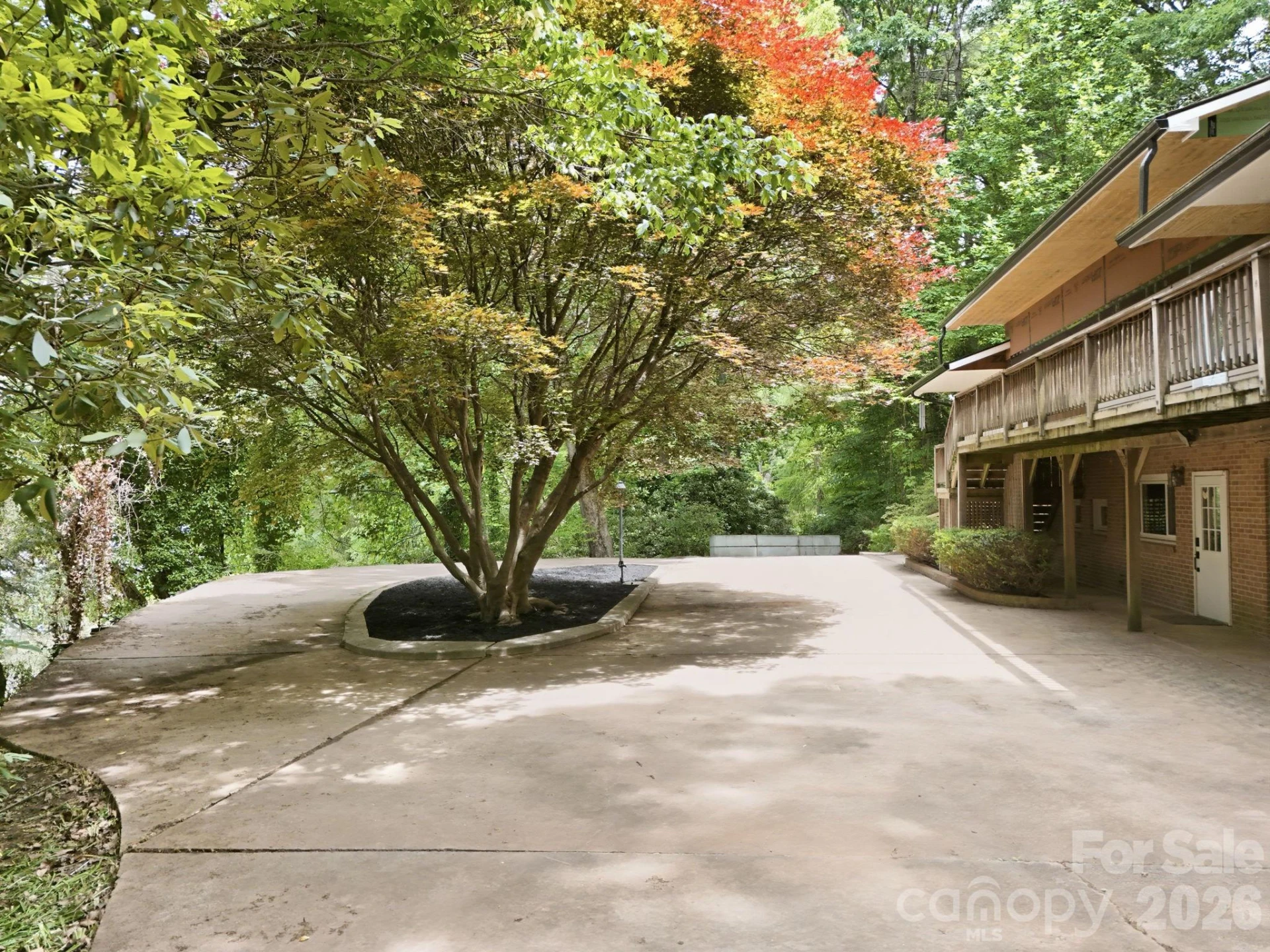 120 Stovall Street - Photo 2