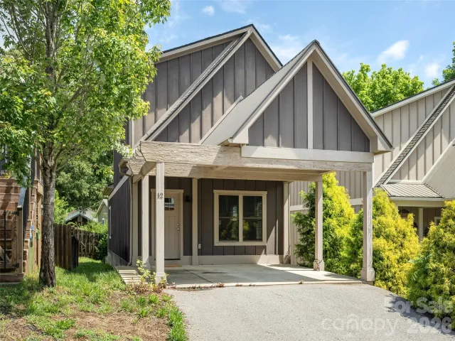 12 Gratitude Drive, Asheville, NC, 28806