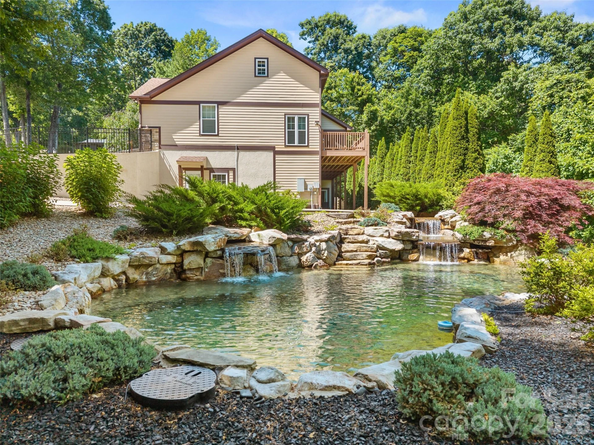 25 Linden Turn