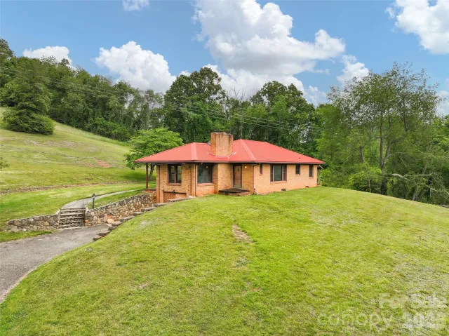 21 Beaverdam Road, Canton, NC, 28716