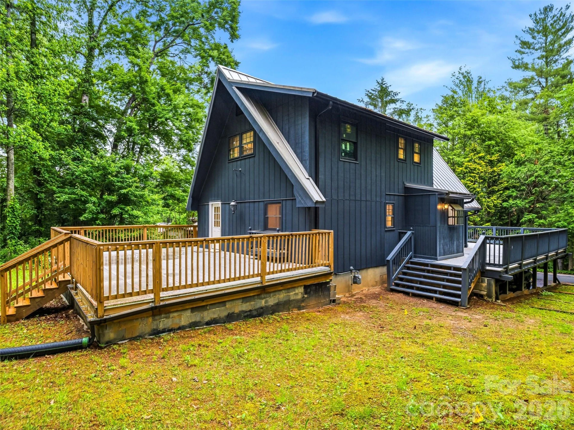 70 Skyline Drive - Photo 4