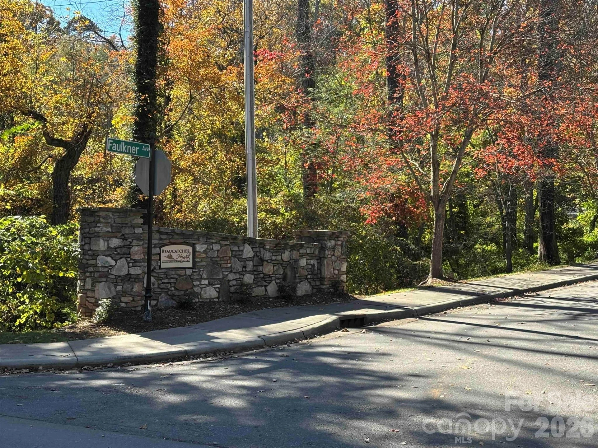 20 Lagrange Drive - Photo 10