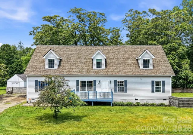 40 Liberty Road, Candler, NC, 28715