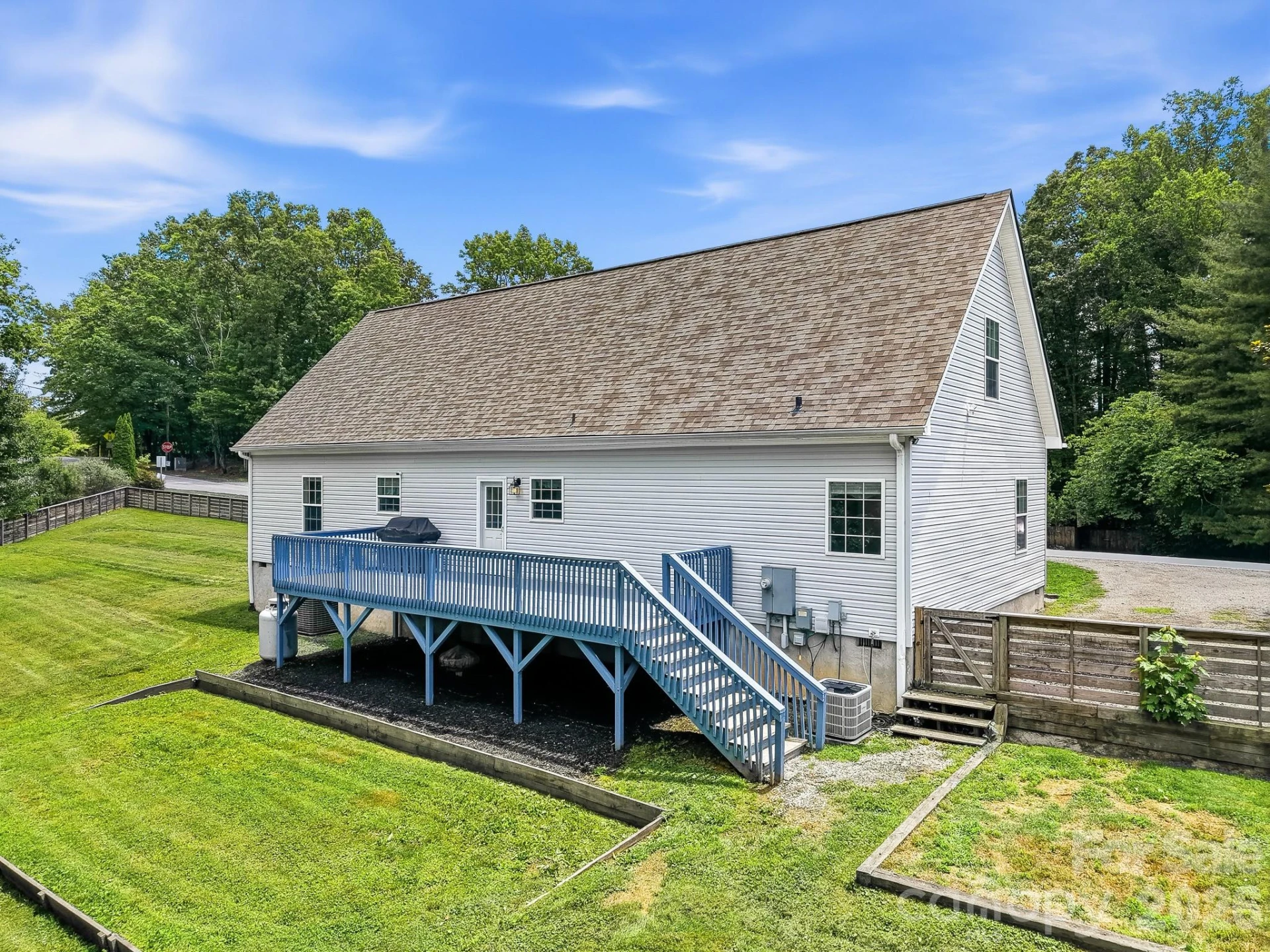 40 Liberty Road - Photo 2