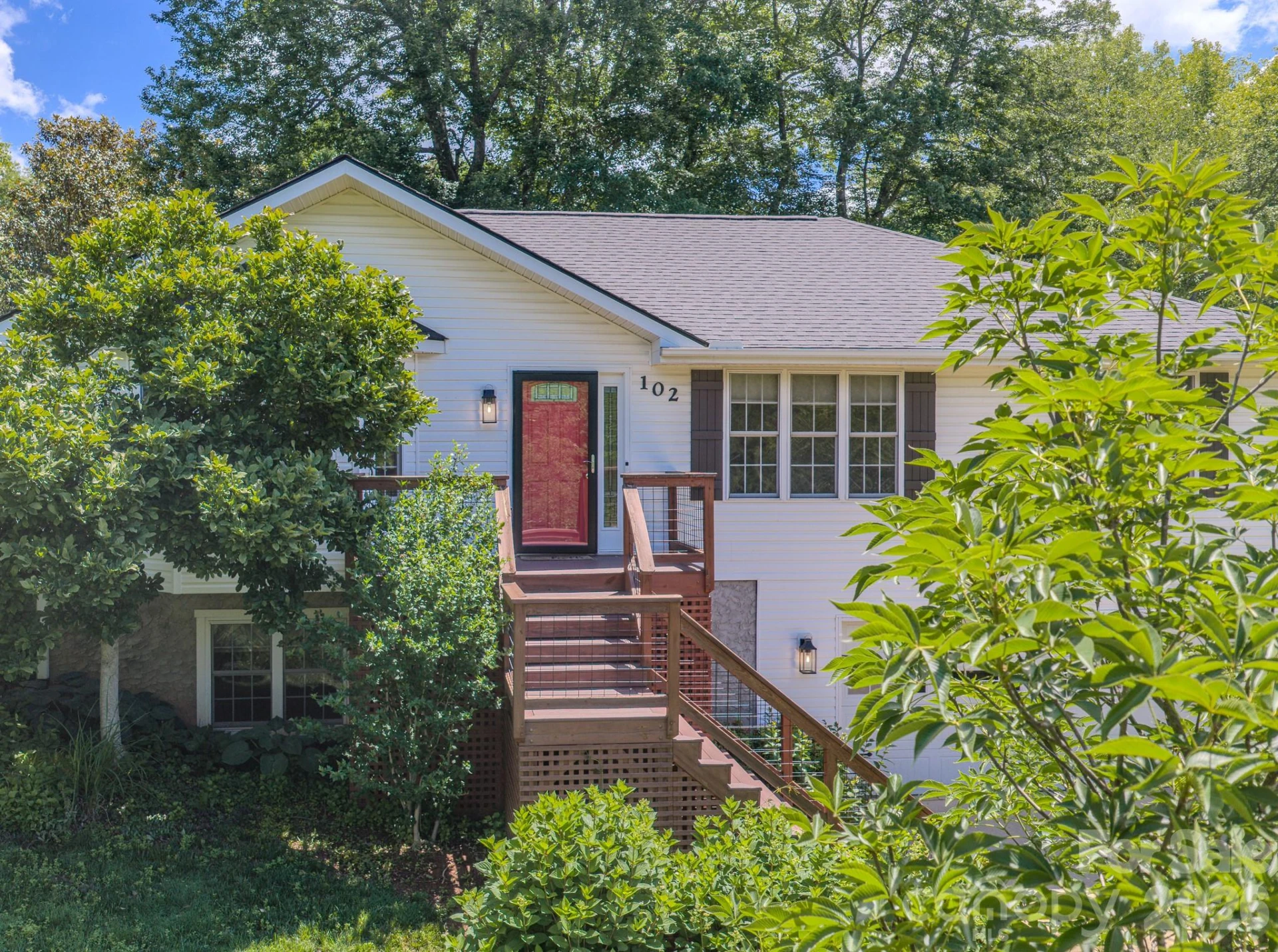 102 Forest Lake Drive