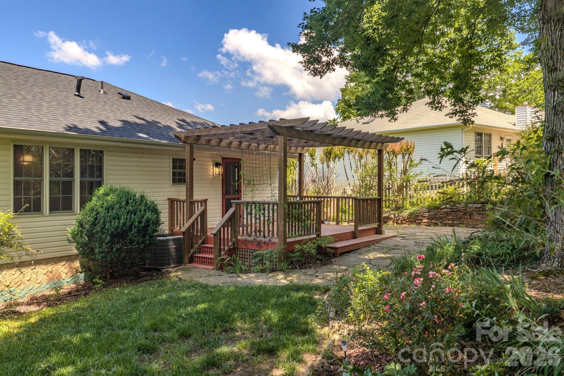 102 Forest Lake Drive - Photo 35
