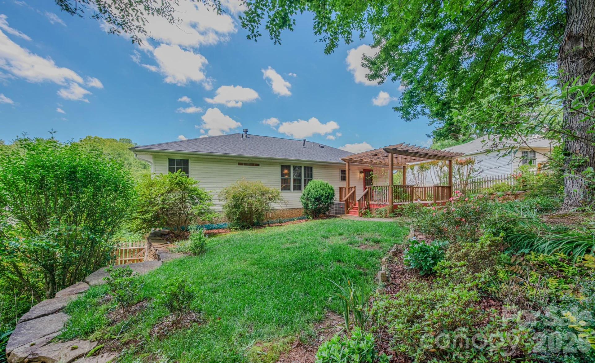 102 Forest Lake Drive - Photo 41