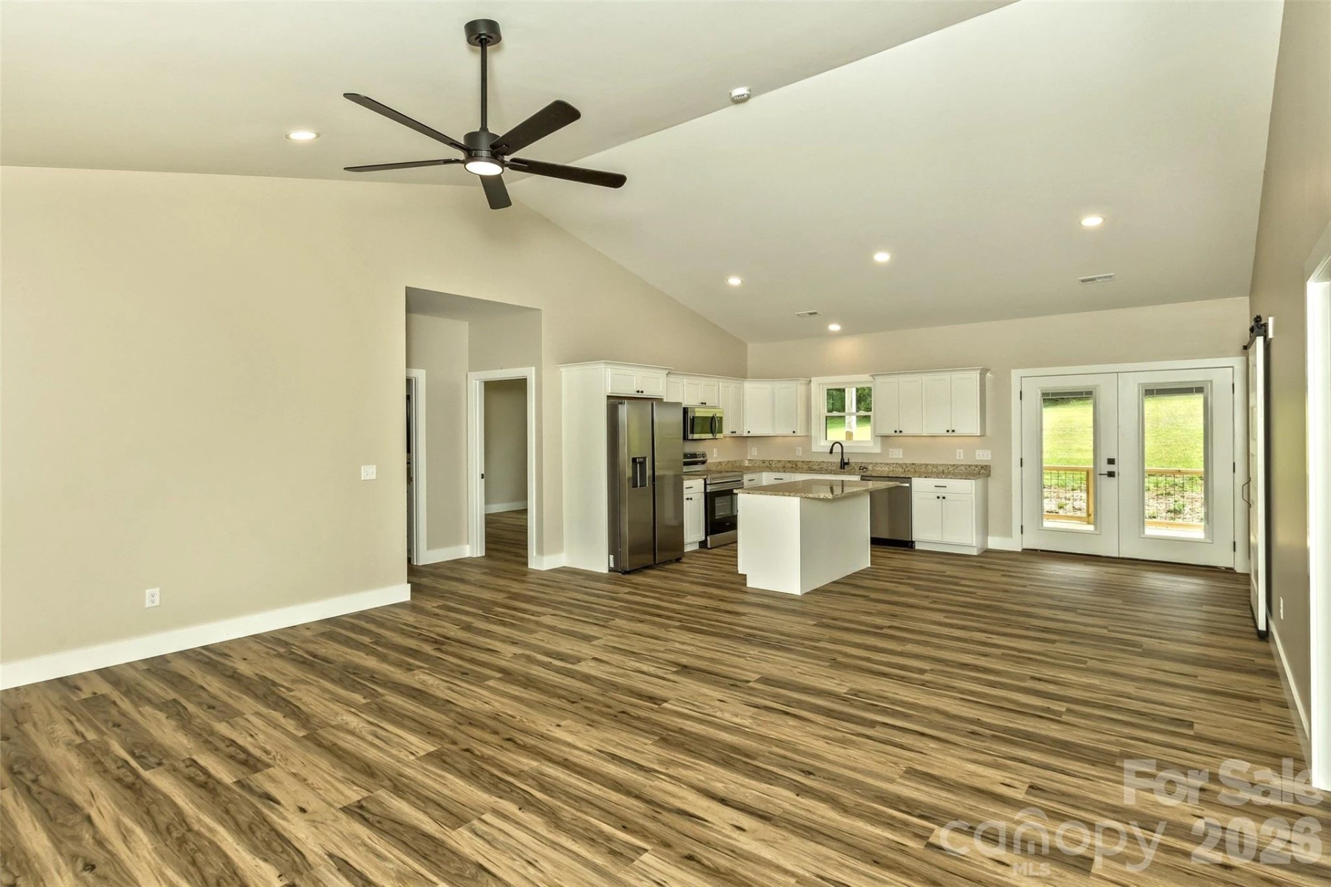 112 Peyton Elaine Road - Photo 3