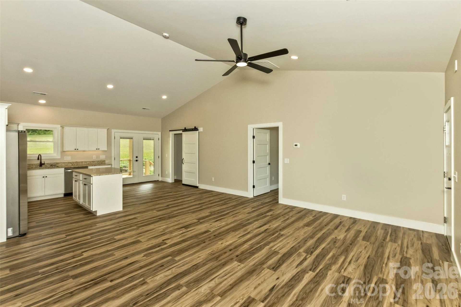 112 Peyton Elaine Road - Photo 4