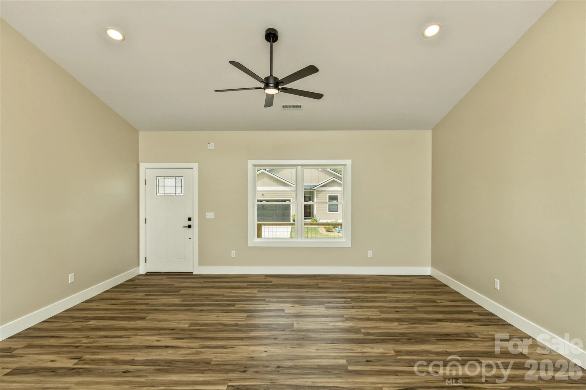 112 Peyton Elaine Road - Photo 5
