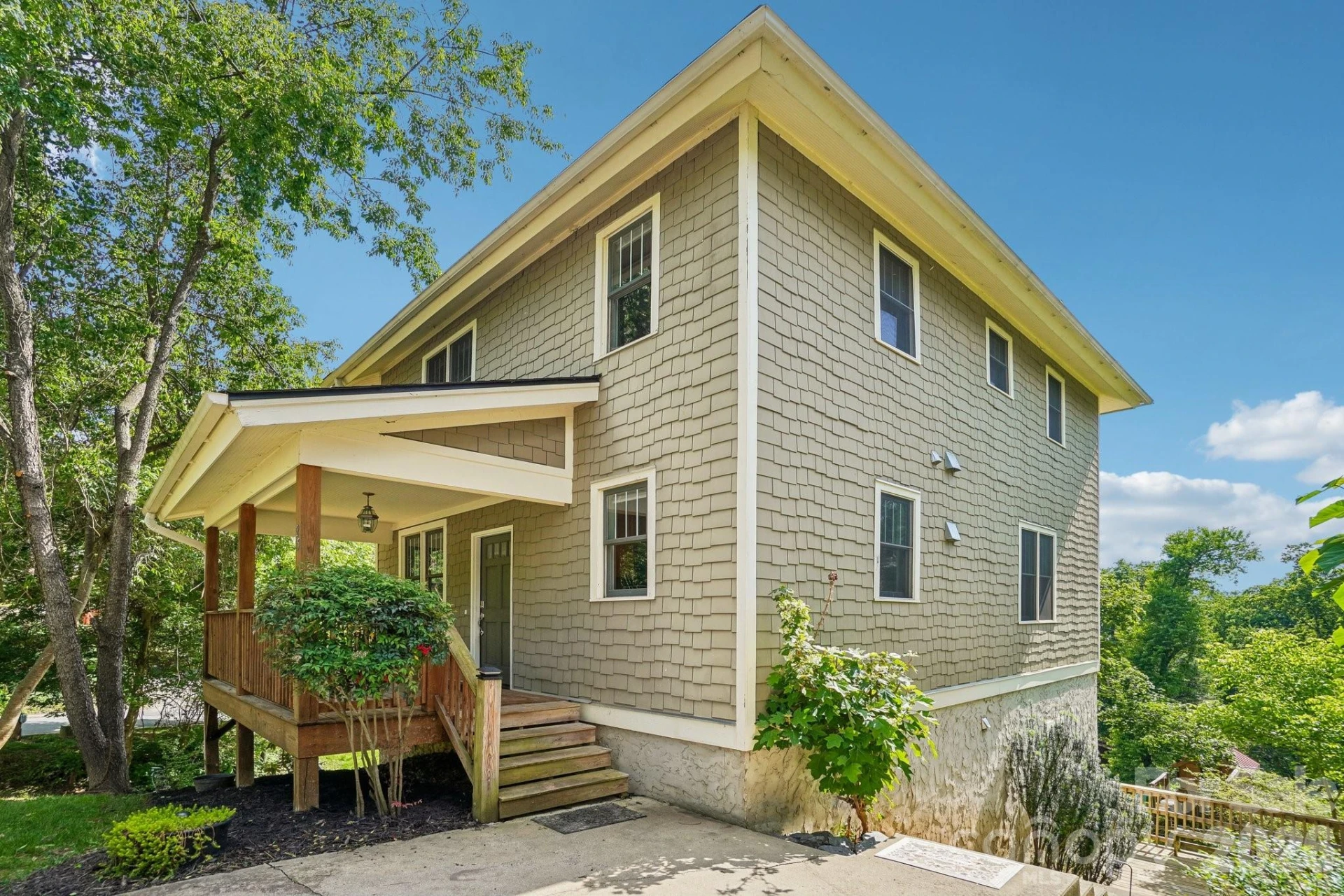 25 Houston Street - Photo 2