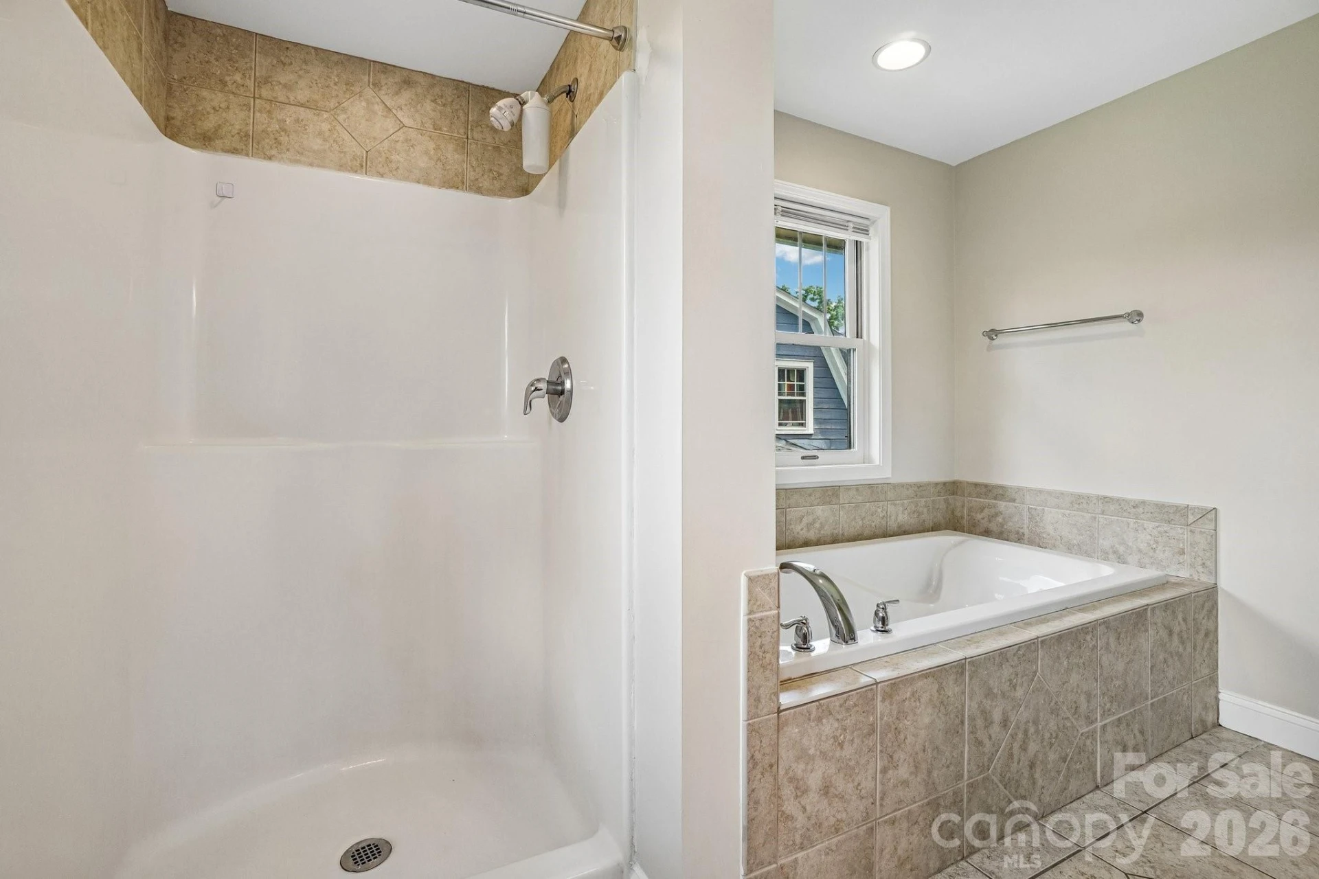 25 Houston Street - Photo 18