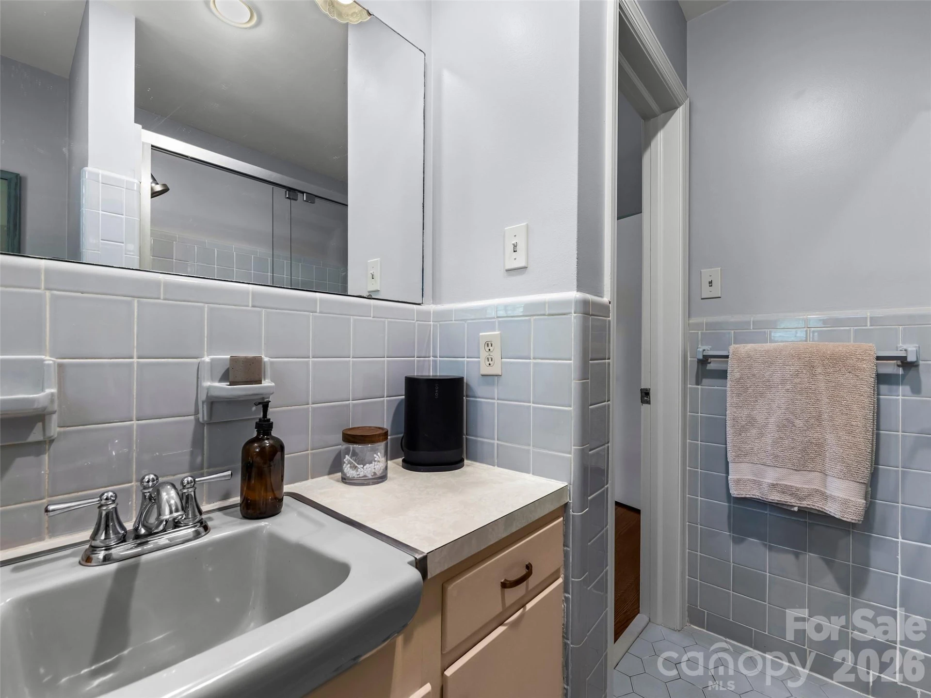 423 Vanderbilt Road - Photo 21