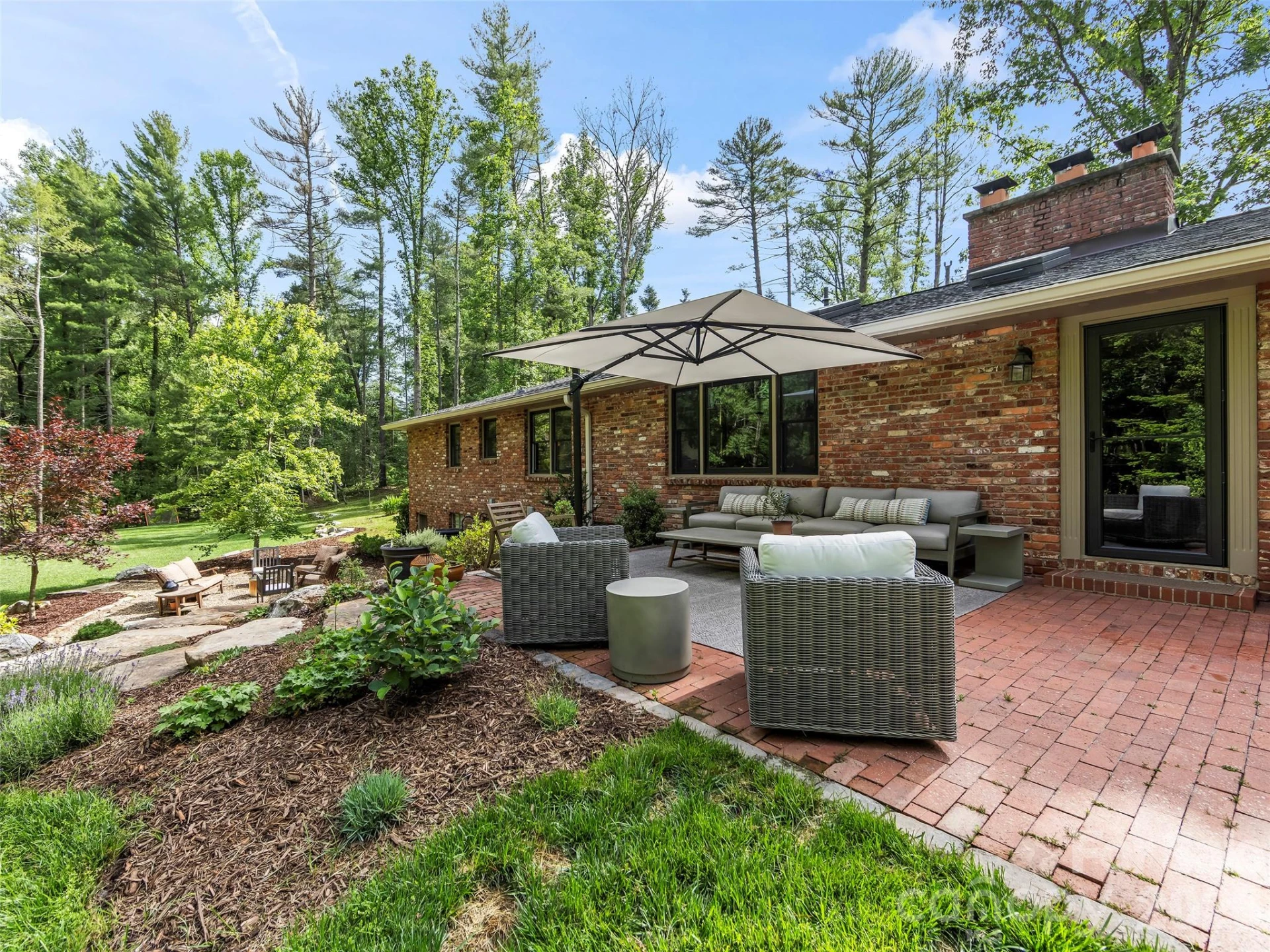 423 Vanderbilt Road - Photo 38