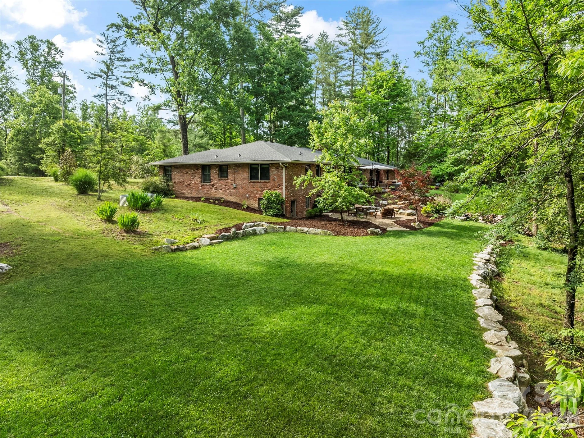 423 Vanderbilt Road - Photo 43