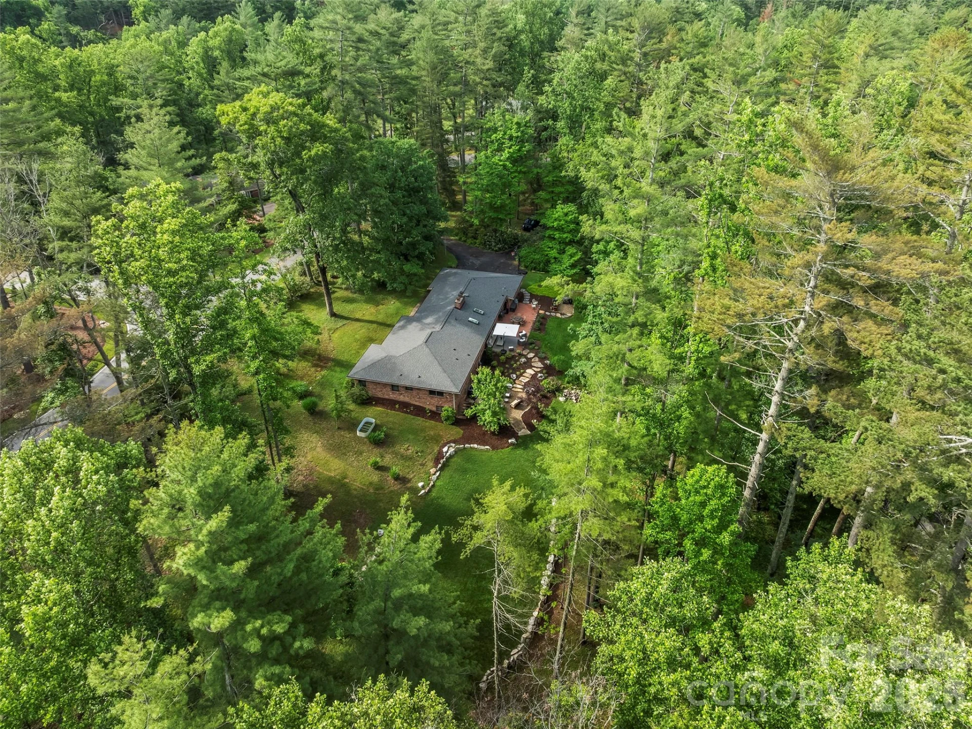 423 Vanderbilt Road - Photo 44