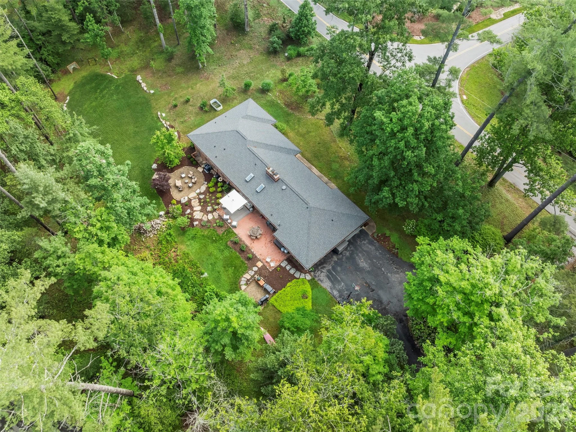 423 Vanderbilt Road - Photo 45