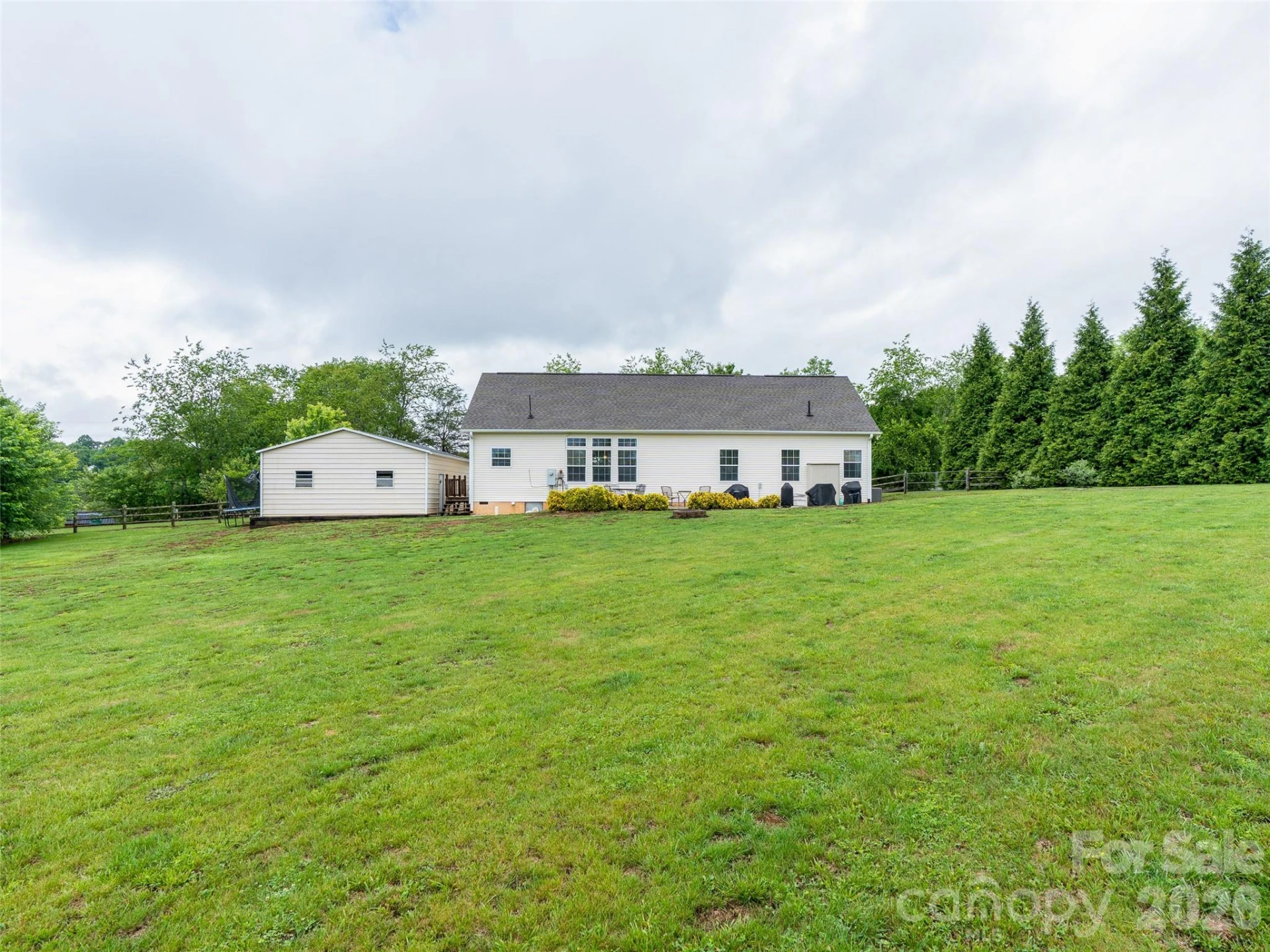 300 Welch Drive - Photo 36