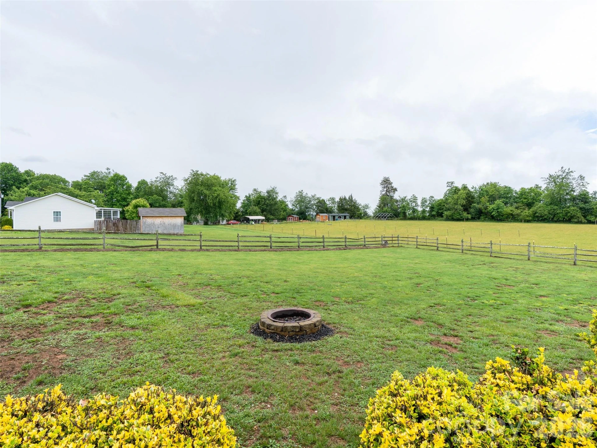 300 Welch Drive - Photo 39
