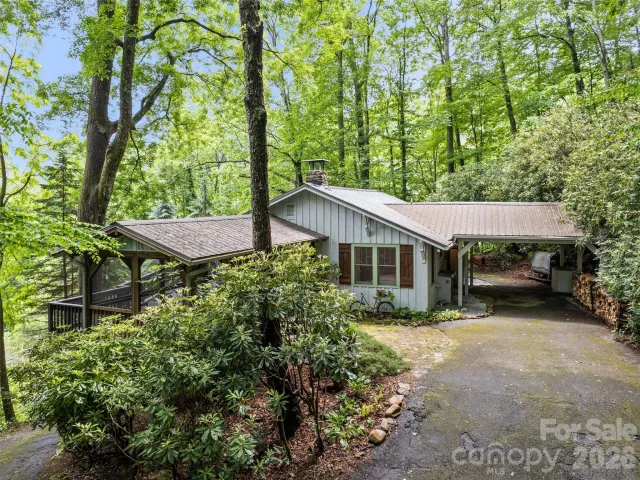 104 The High Road, Waynesville, NC, 28786