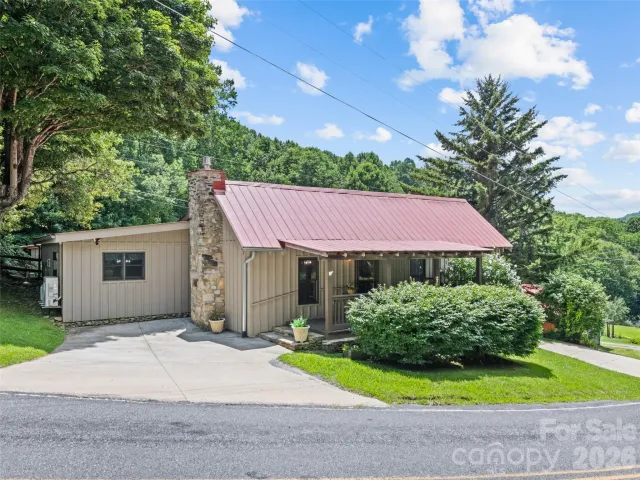 404 Red Bank Road, Waynesville, NC, 28786