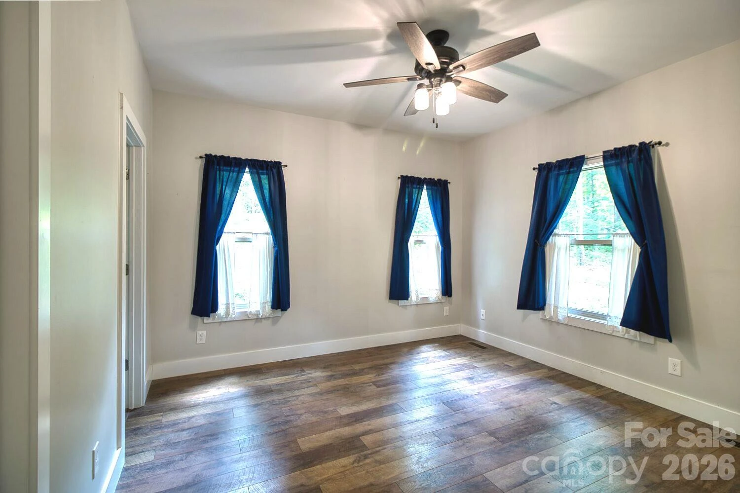 749 Hearthstone Drive - Photo 9